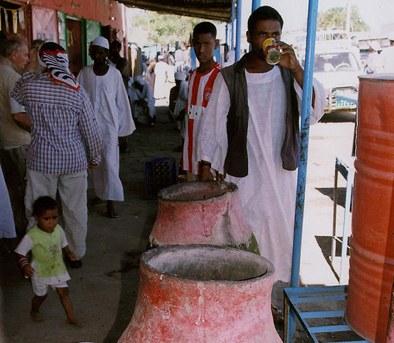Tonkrge fr Trinkwasser / Sudan